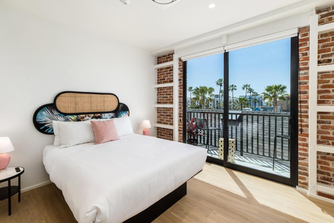 The Brick Boutique Hotel Oceanside Dış mekan fotoğraf
