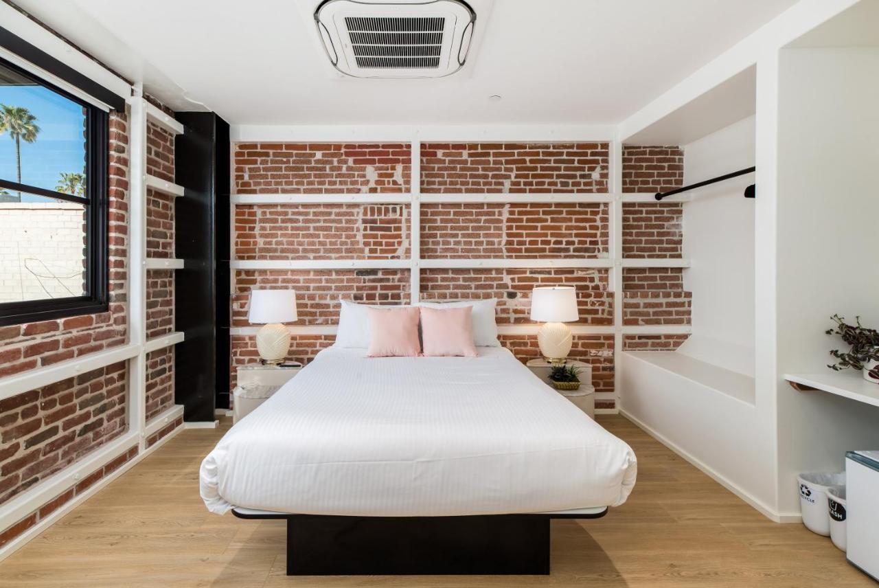 The Brick Boutique Hotel Oceanside Dış mekan fotoğraf
