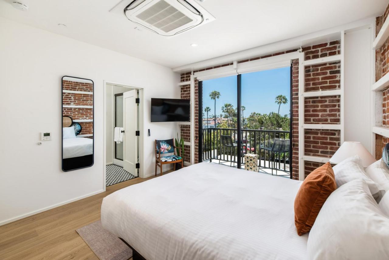 The Brick Boutique Hotel Oceanside Dış mekan fotoğraf