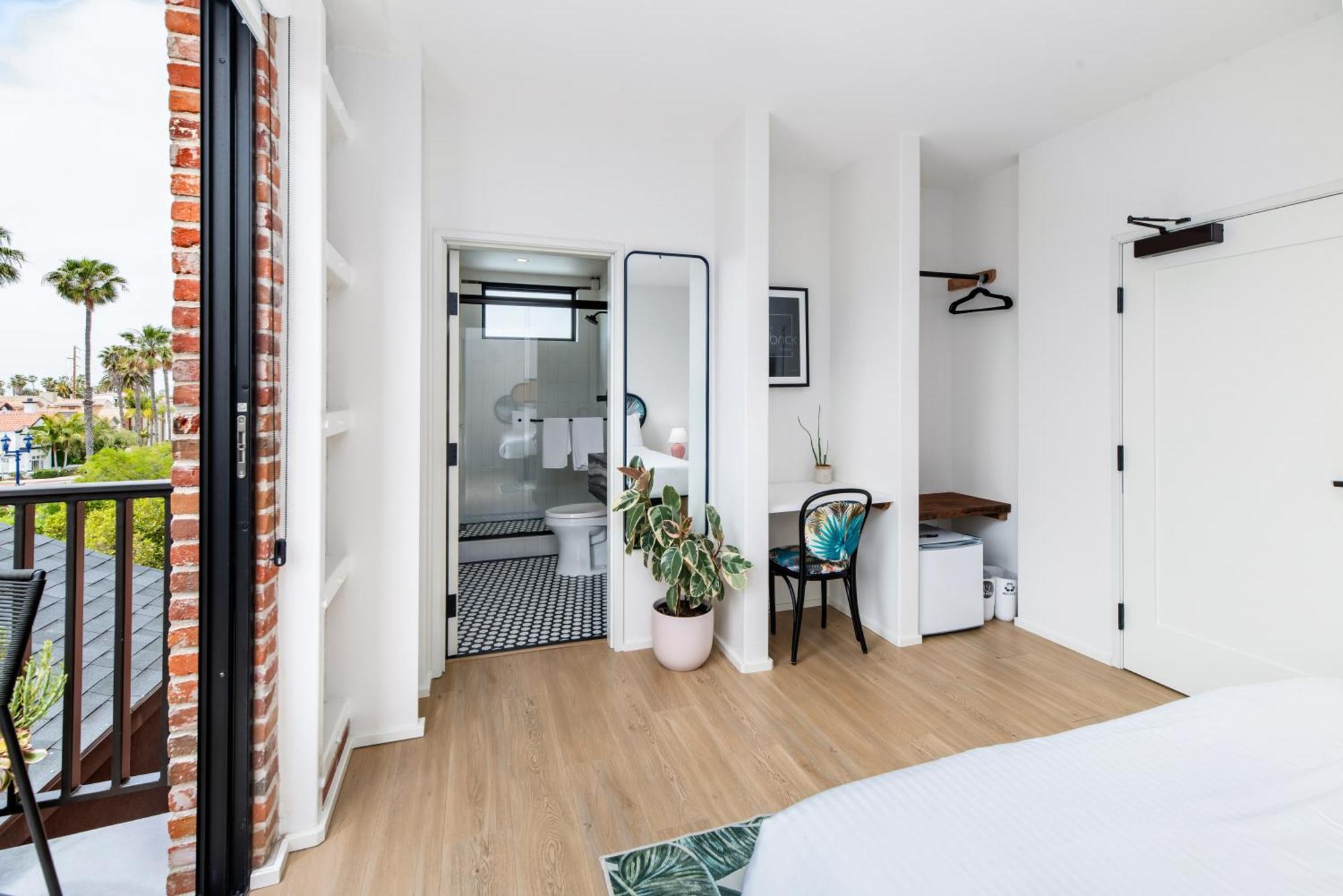 The Brick Boutique Hotel Oceanside Dış mekan fotoğraf