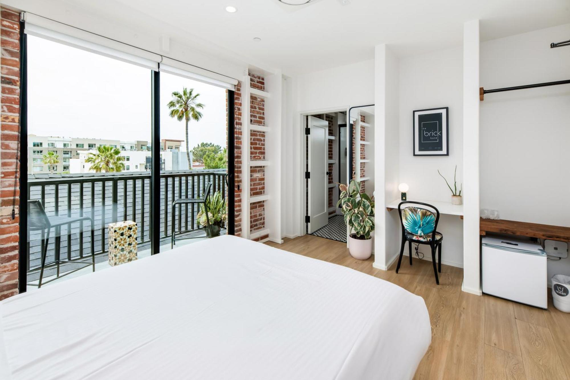The Brick Boutique Hotel Oceanside Dış mekan fotoğraf